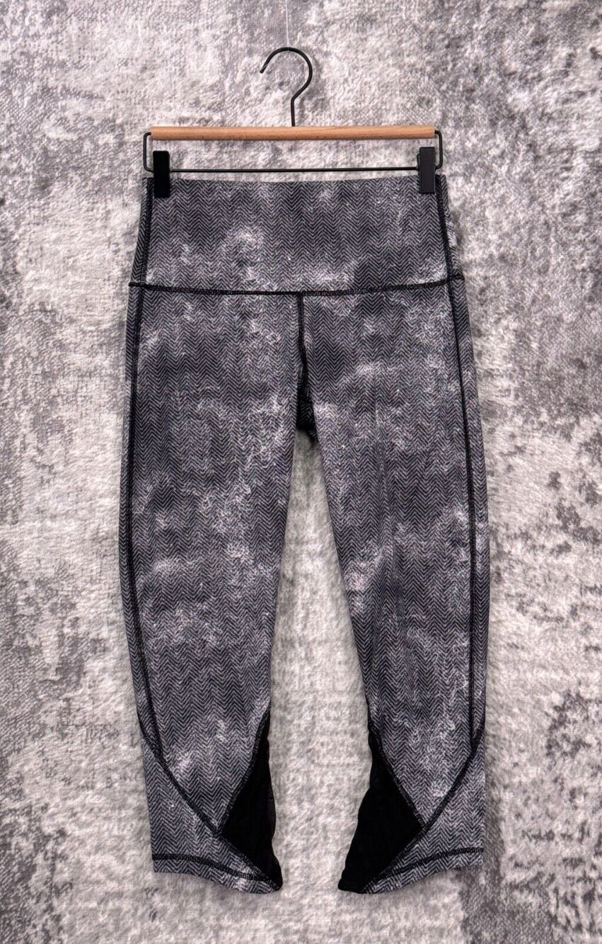 Lululemon Leggings 8 Womens Essential Rhythm Crop Full On Luxtreme